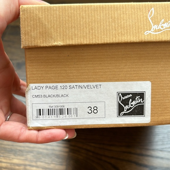 Christian Louboutin Lady Page 120 Satin/Velvet pumps, size 38 - Picture 9 of 11
